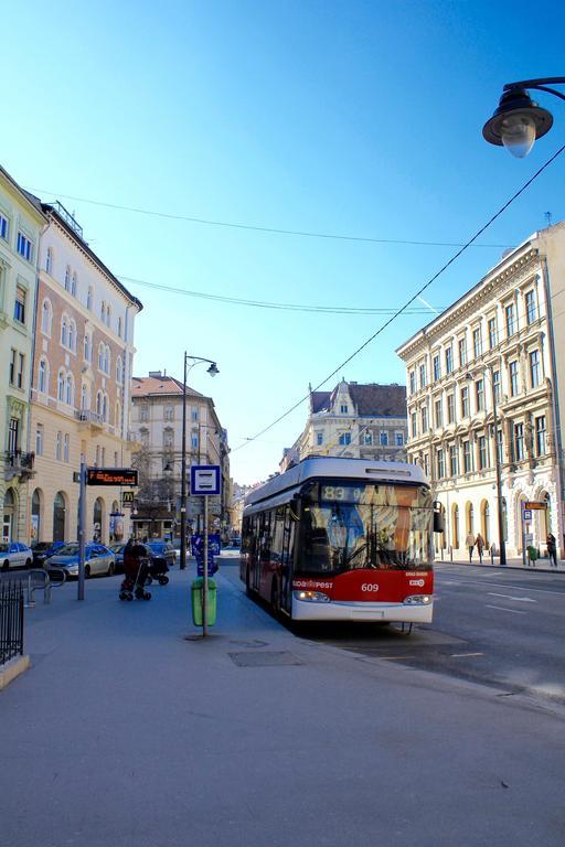 Lux Apartman Leilighet Budapest Eksteriør bilde